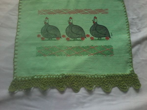 pano de prato  diversas cores com bico de croche